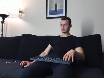 ali_dinn chaturbate