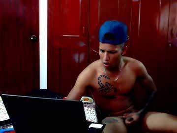 andruzz_hot4 chaturbate