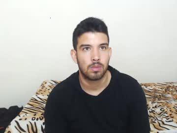 axel313 chaturbate