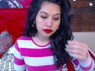 chloecollins bongacams