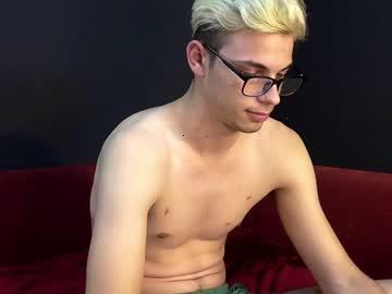 dannydamour chaturbate