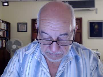 distant_doubts chaturbate