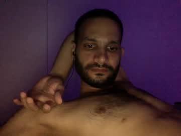 guy_foruhere chaturbate