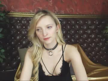 kittysnowball chaturbate