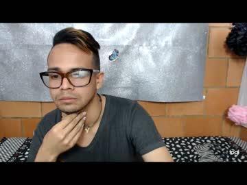 ladinhot_sex chaturbate