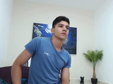 michael_hunter chaturbate