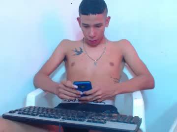 mikeboysexy1 chaturbate