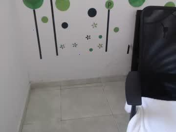 nati_19 chaturbate