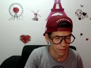 patricksweethott chaturbate