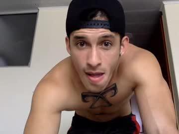 putito_bonito chaturbate