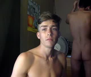 ryantrailwood chaturbate