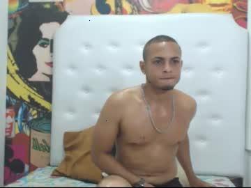 santytomsonxx chaturbate