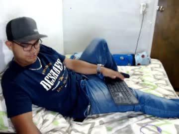 sexyhotboy04 chaturbate