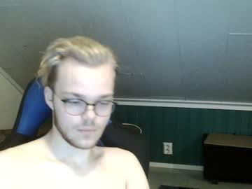 sweetboywithabeard chaturbate