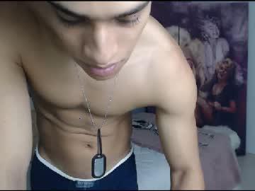 toreto_latin_hot chaturbate