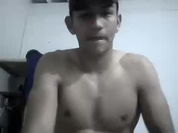 zeuslegend18 chaturbate